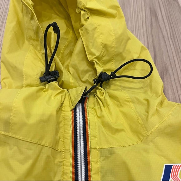 K-Way Vibrant Yellow Windbreaker - Picture 5 of 6